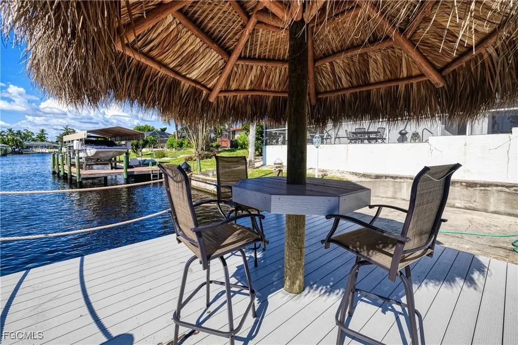 3514 SE 17th Place Cape Coral FL 33904