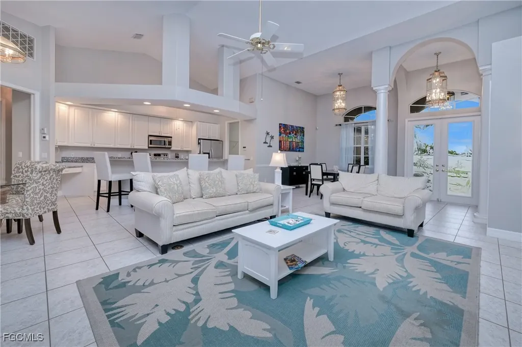 3514 SE 17th Place Cape Coral FL 33904