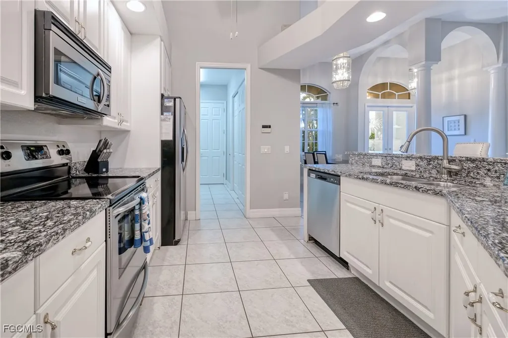3514 SE 17th Place Cape Coral FL 33904