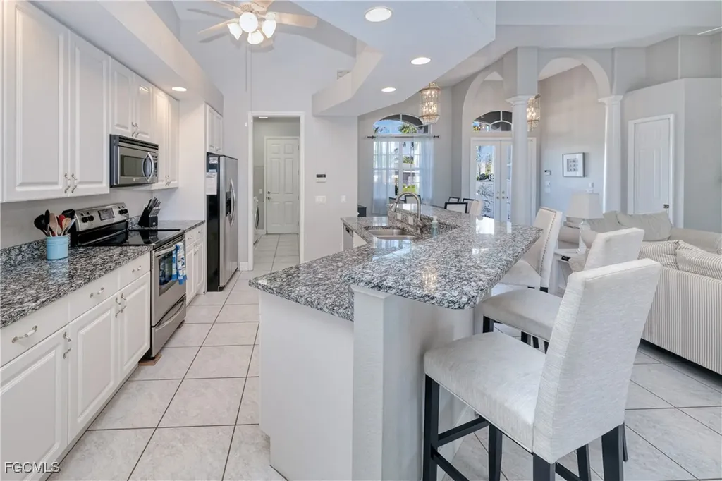 3514 SE 17th Place Cape Coral FL 33904