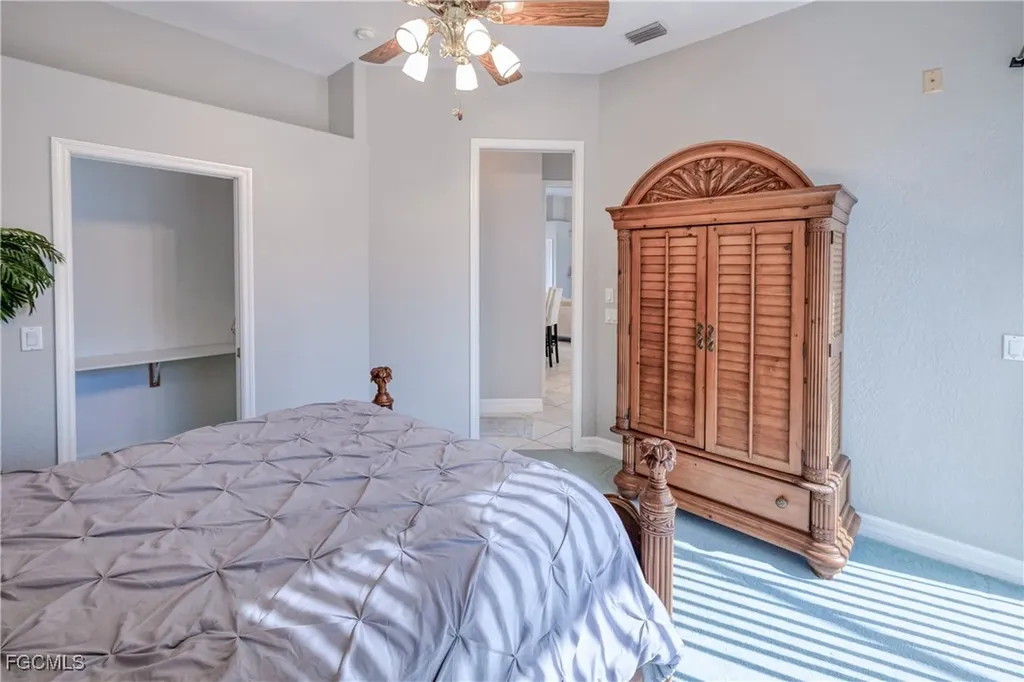 3514 SE 17th Place Cape Coral FL 33904