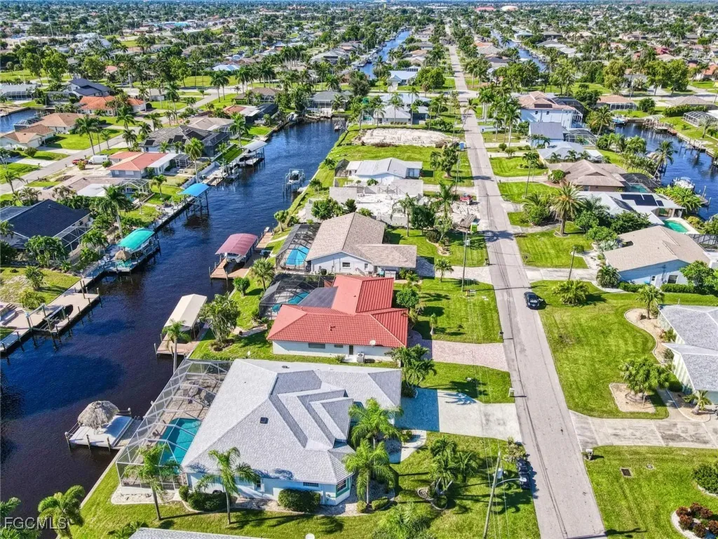 3514 SE 17th Place Cape Coral FL 33904