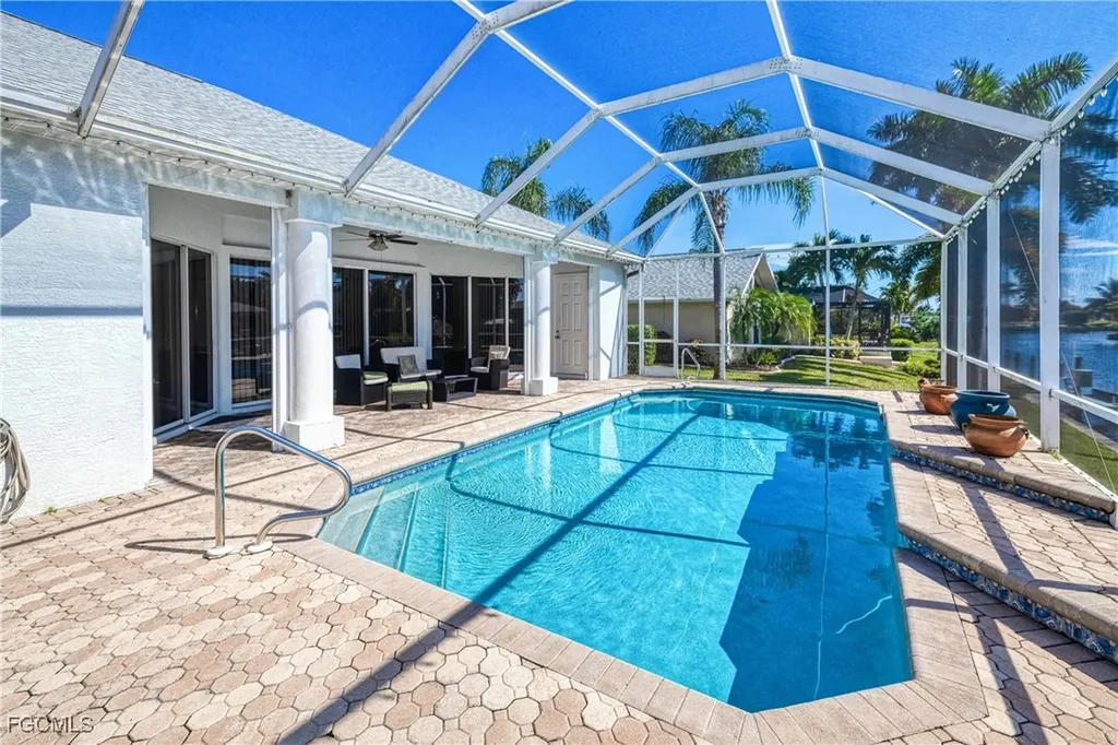 3514 SE 17th Place Cape Coral FL 33904