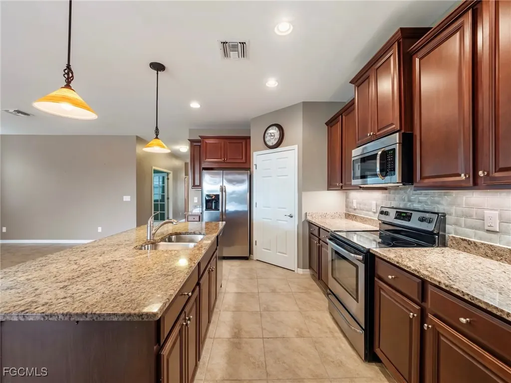 3126 Apple Blossom Drive Alva FL 33920