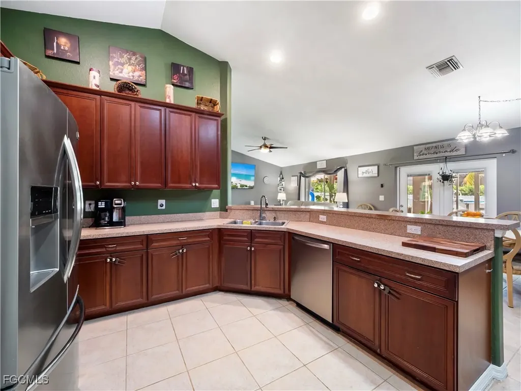 2817 Gleason Parkway Cape Coral FL 33914