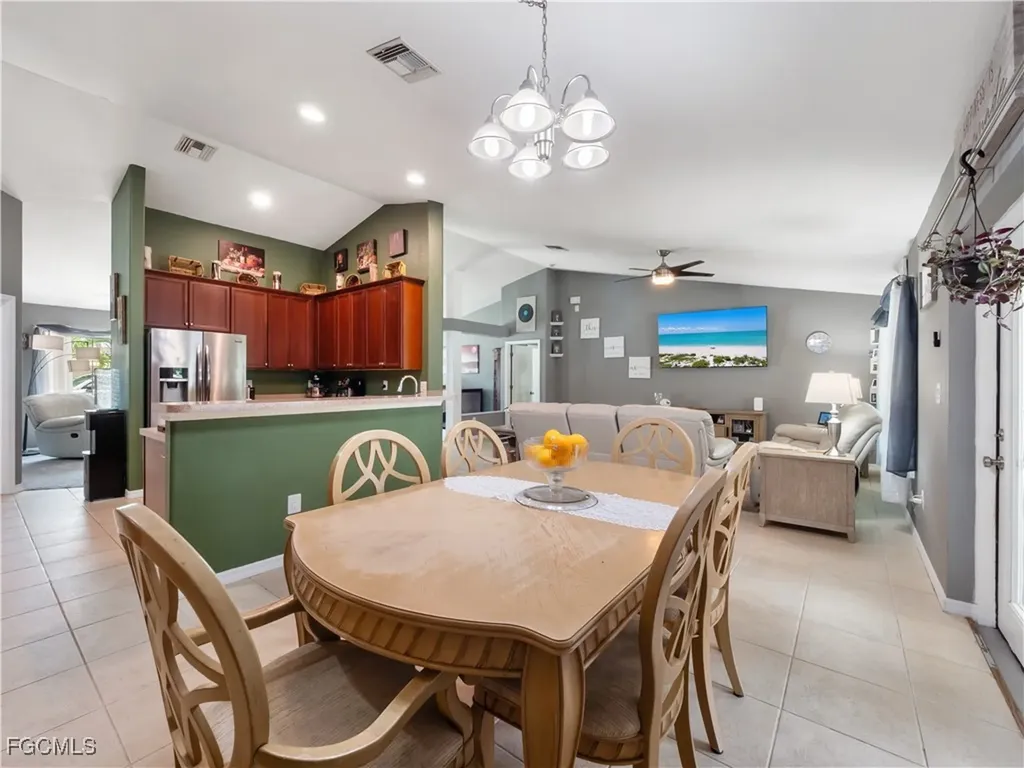 2817 Gleason Parkway Cape Coral FL 33914