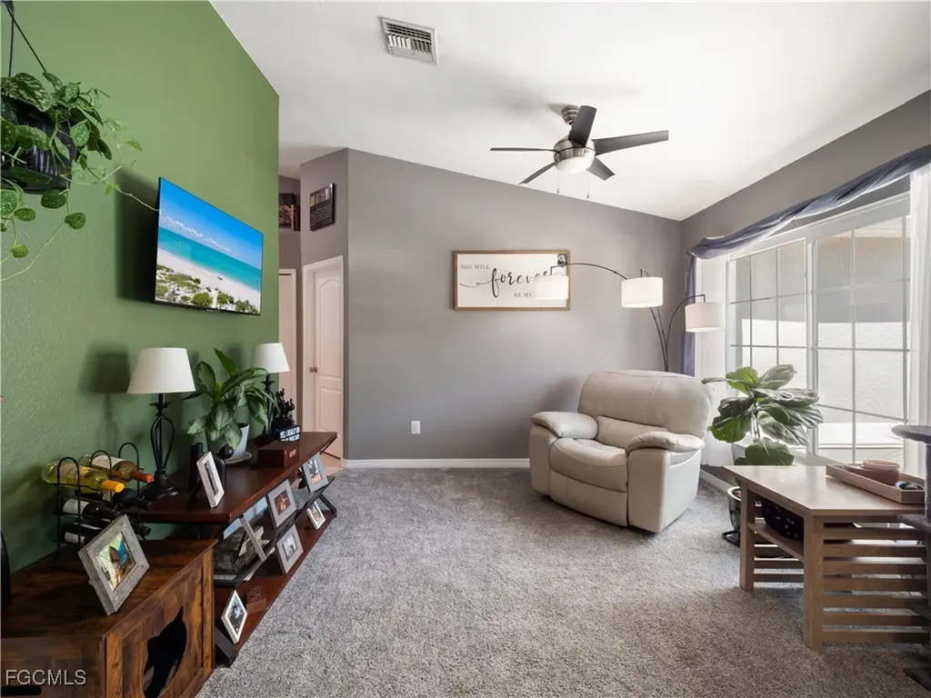 2817 Gleason Parkway Cape Coral FL 33914