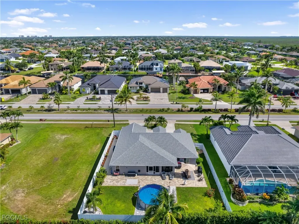 2817 Gleason Parkway Cape Coral FL 33914