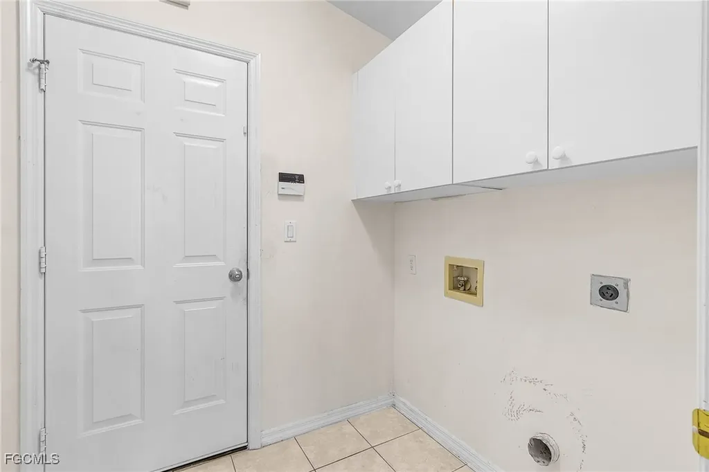 8661 Manderston Court Fort Myers FL 33912