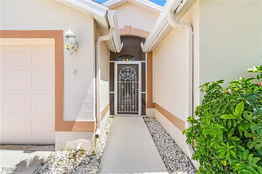 8661 Manderston Court Fort Myers FL 33912