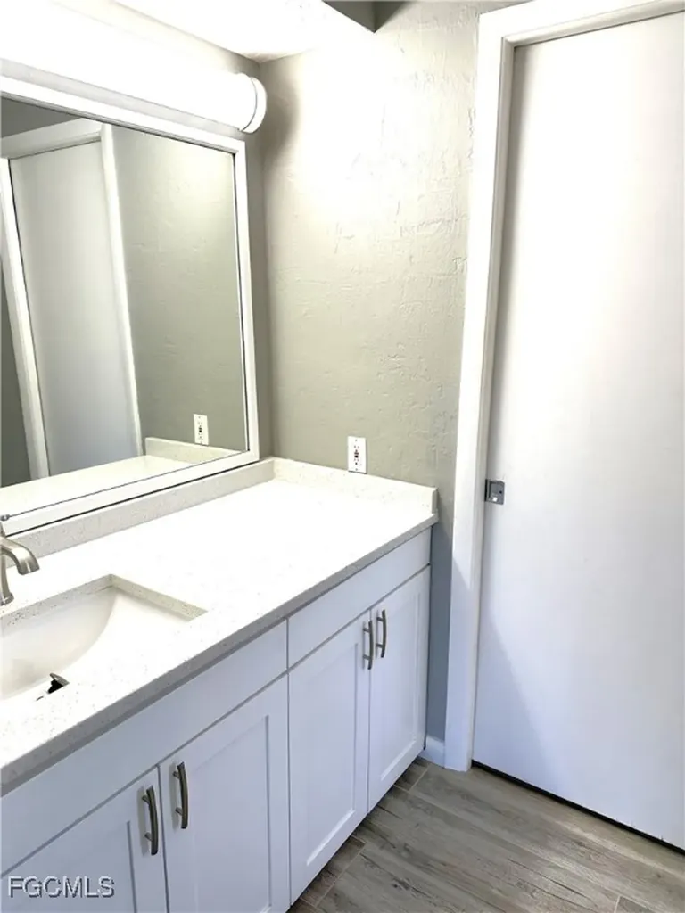 5146 Glade Court Cape Coral FL 33904