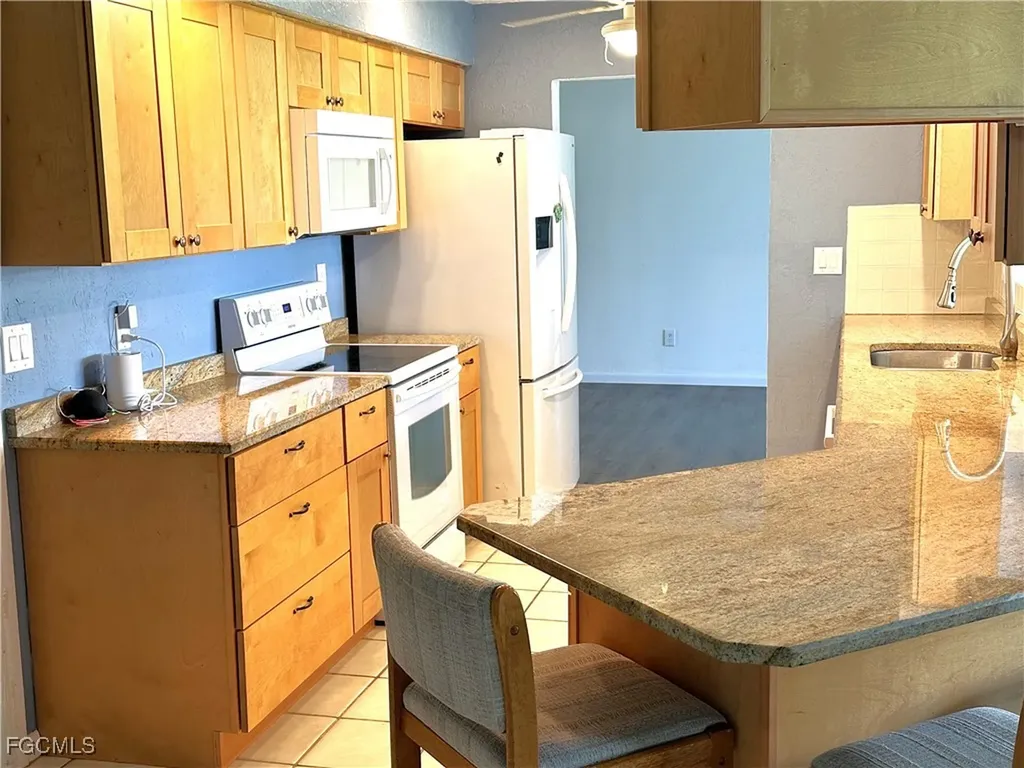 5146 Glade Court Cape Coral FL 33904