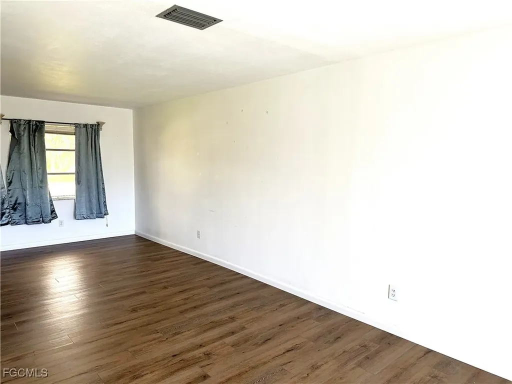 5146 Glade Court Cape Coral FL 33904