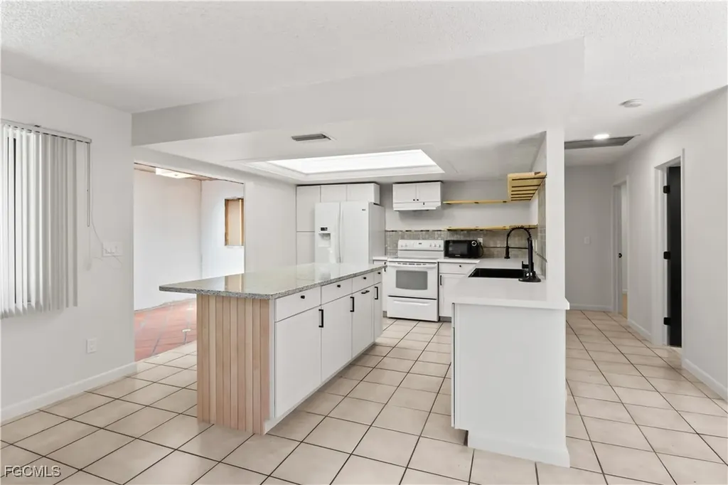 1321 Hancock Bridge Parkway Cape Coral FL 33990