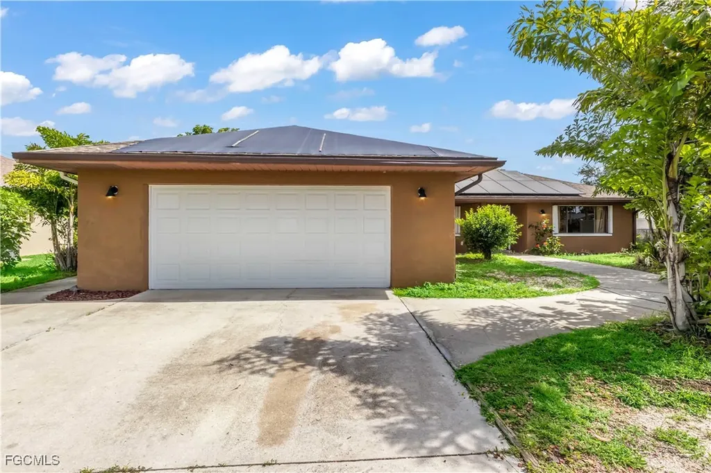 1321 Hancock Bridge Parkway Cape Coral FL 33990