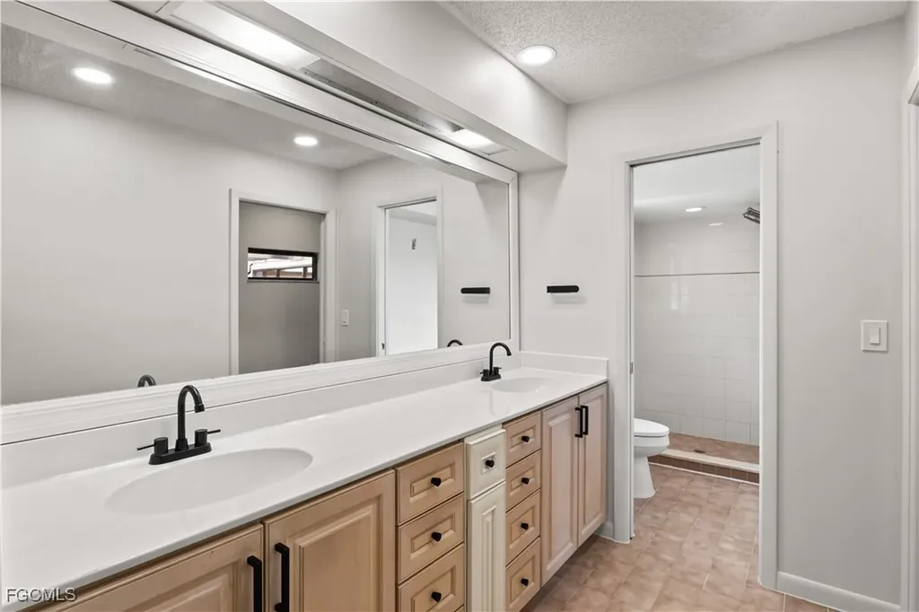 1321 Hancock Bridge Parkway Cape Coral FL 33990