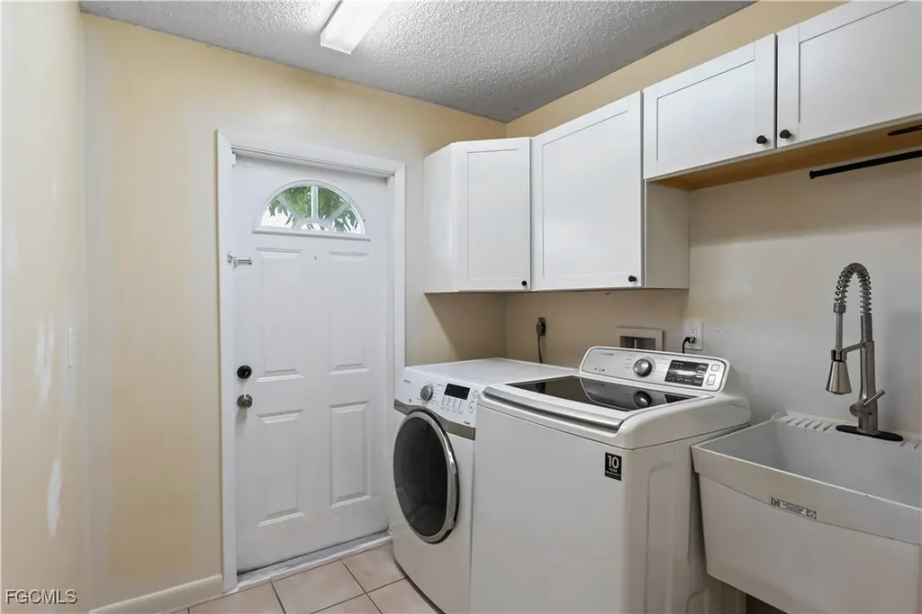 1321 Hancock Bridge Parkway Cape Coral FL 33990