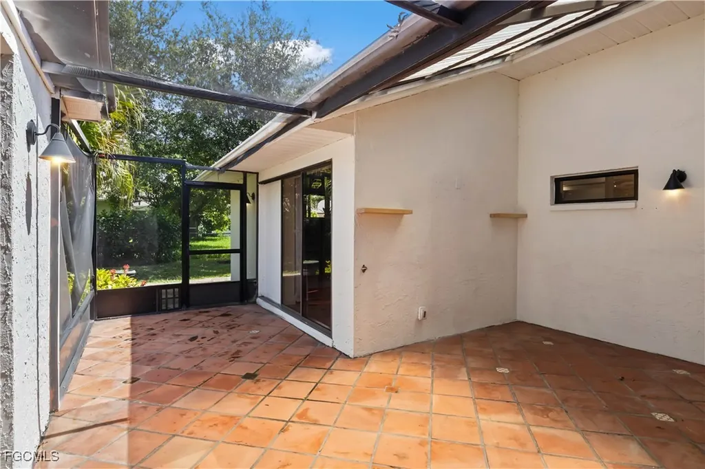 1321 Hancock Bridge Parkway Cape Coral FL 33990