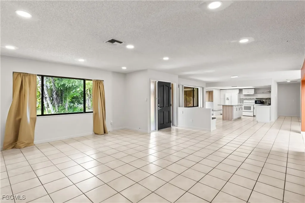 1321 Hancock Bridge Parkway Cape Coral FL 33990