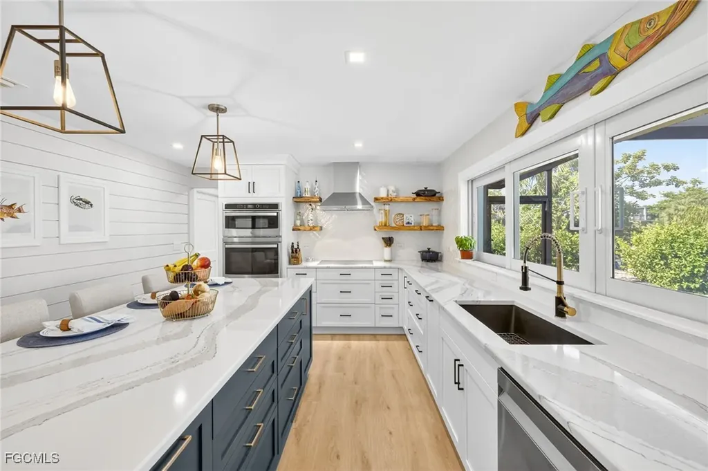 941 Pecten Court Sanibel FL 33957