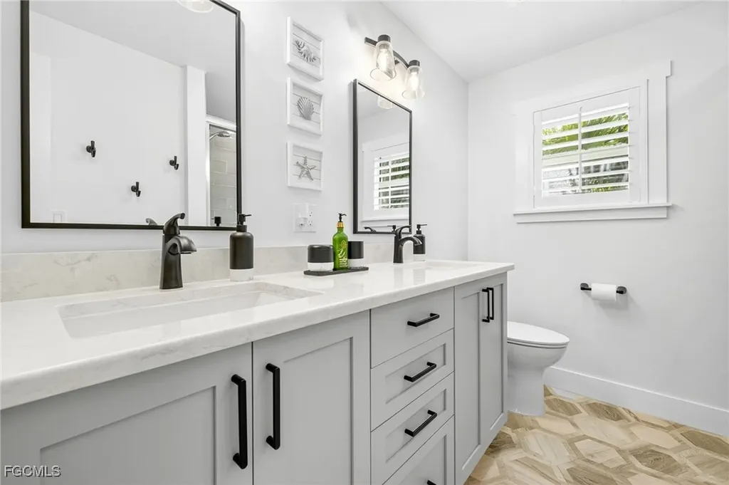 941 Pecten Court Sanibel FL 33957