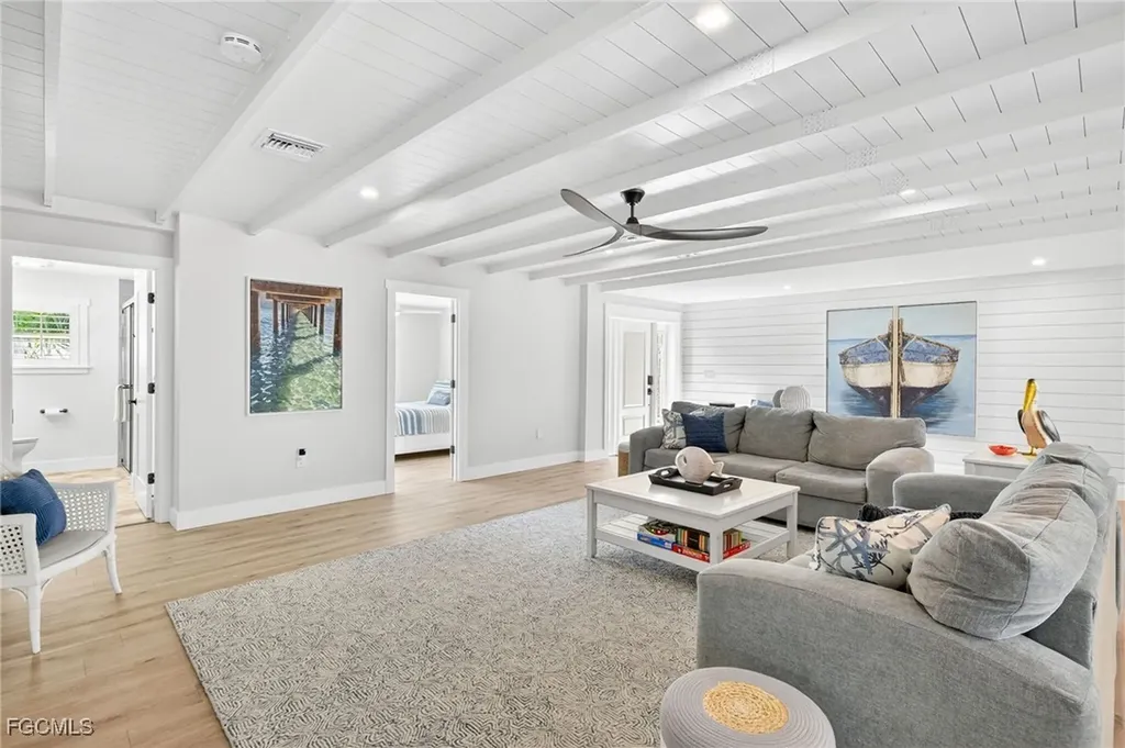 941 Pecten Court Sanibel FL 33957
