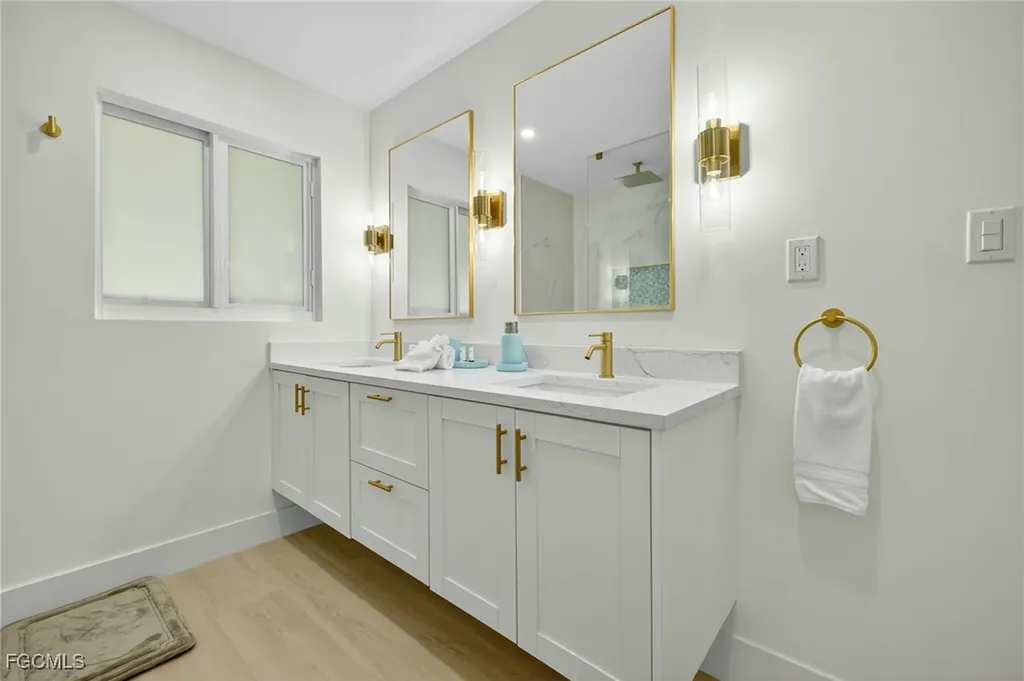 1377 Sand Castle Road Sanibel FL 33957