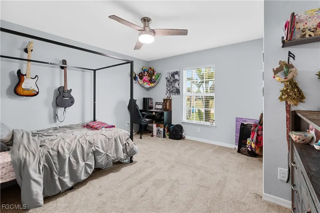 834 NE Van Loon Lane Cape Coral FL 33909