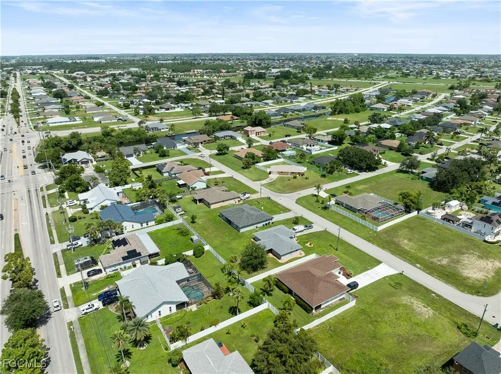 834 NE Van Loon Lane Cape Coral FL 33909