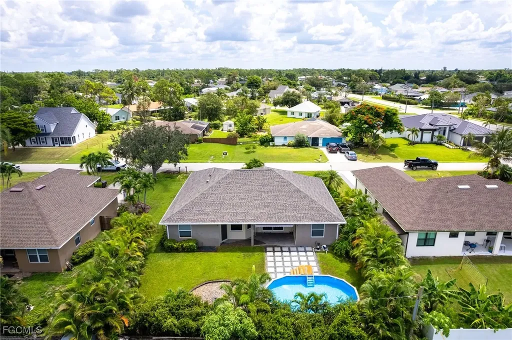 18464 Olive Road Fort Myers FL 33967