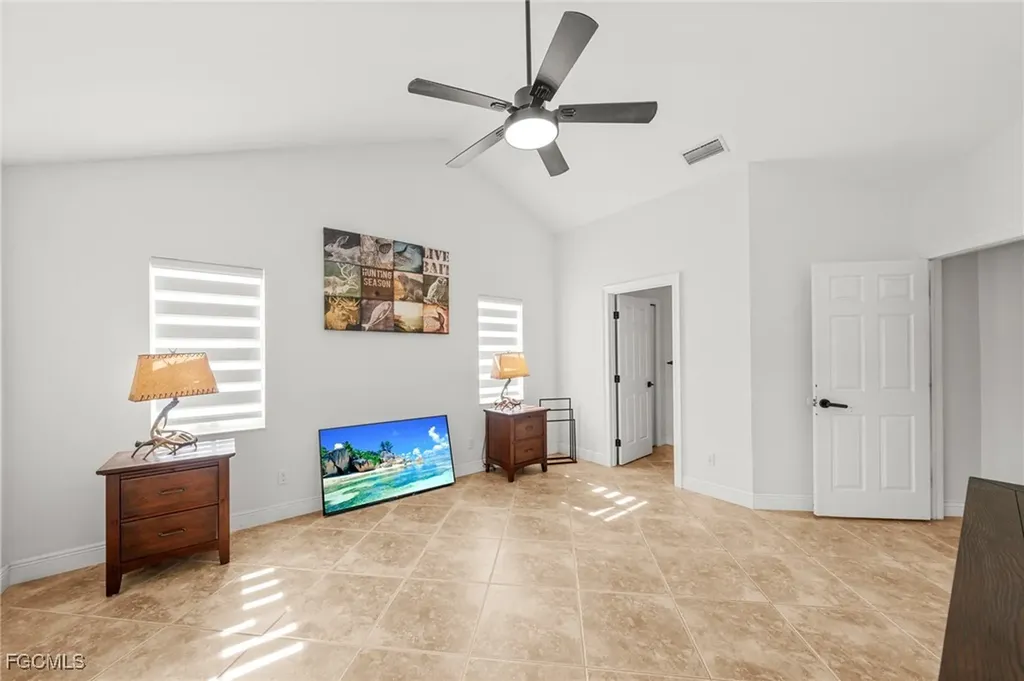 3275 Sand Road Cape Coral FL 33993