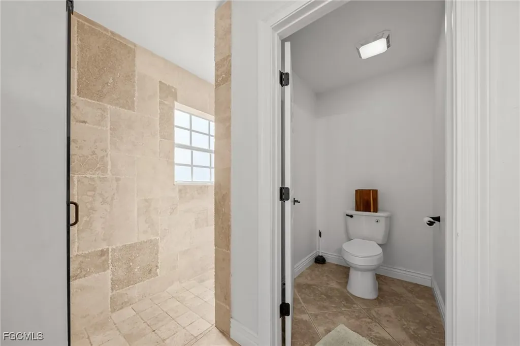 3275 Sand Road Cape Coral FL 33993