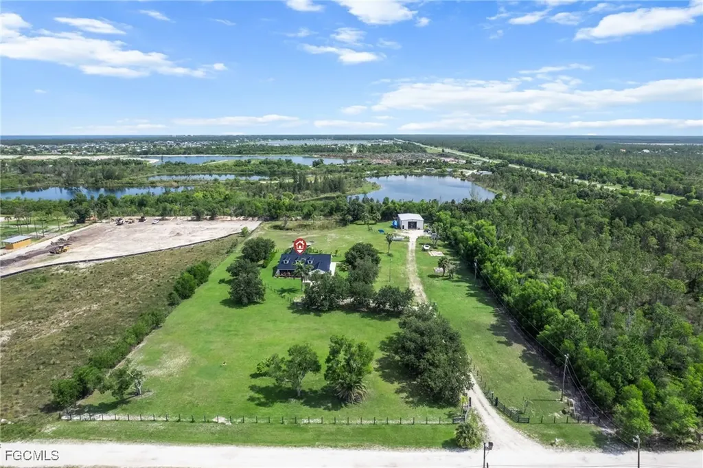 3275 Sand Road Cape Coral FL 33993