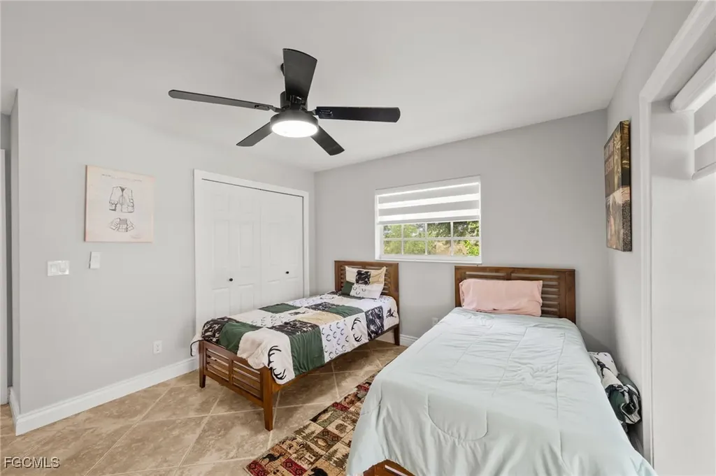 3275 Sand Road Cape Coral FL 33993