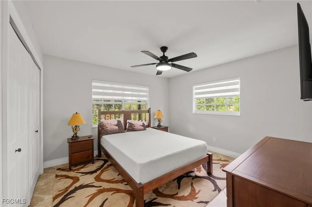 3275 Sand Road Cape Coral FL 33993