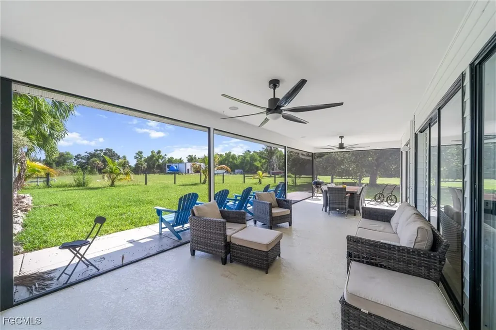 3275 Sand Road Cape Coral FL 33993