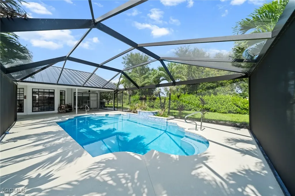 3275 Sand Road Cape Coral FL 33993