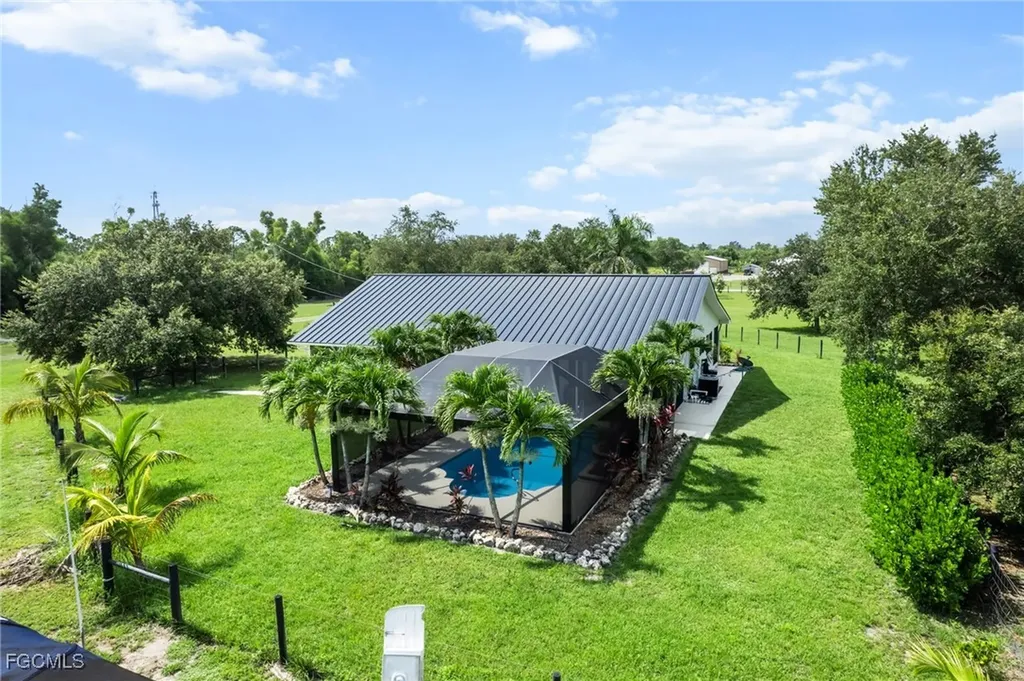 3275 Sand Road Cape Coral FL 33993