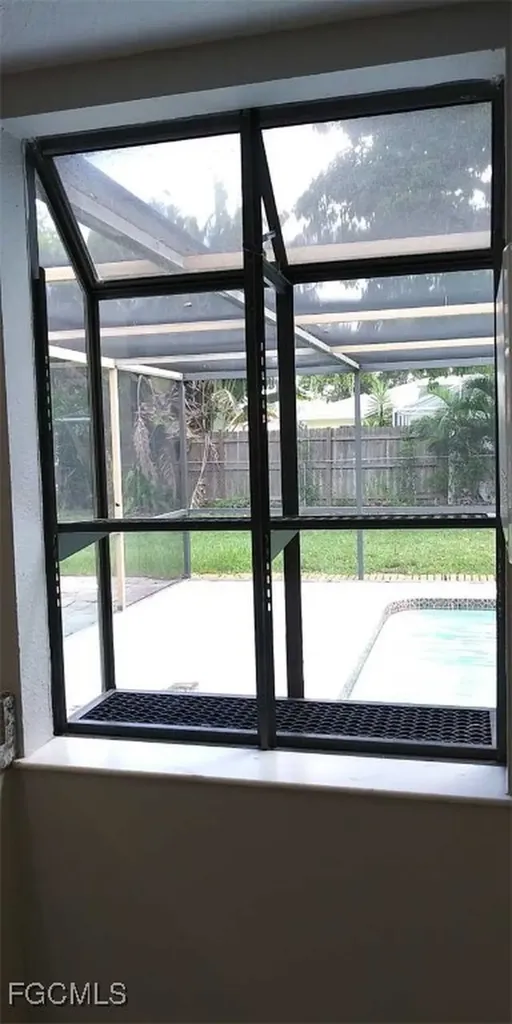 1421 SE 14th Terrace Cape Coral FL 33990