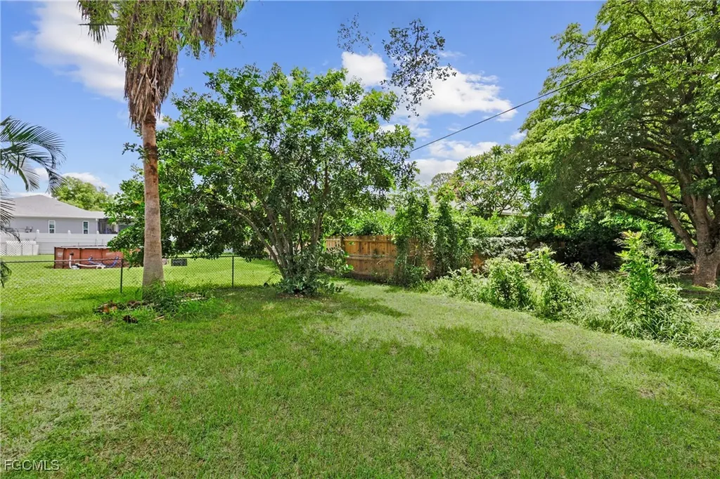 8148 San Carlos Boulevard Fort Myers FL 33967