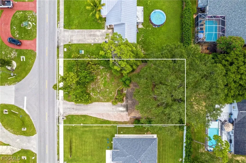 8148 San Carlos Boulevard Fort Myers FL 33967