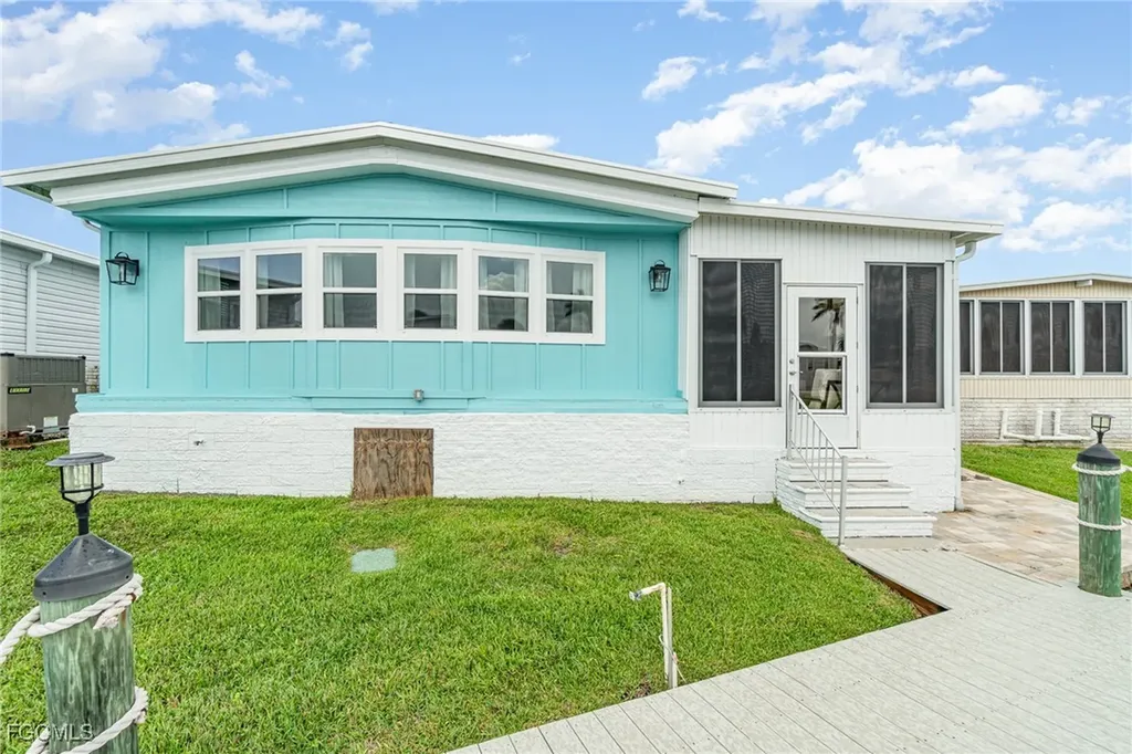 17751 Peppard Drive Fort Myers Beach FL 33931