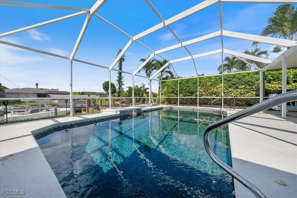 1121 SE 29th Terrace Cape Coral FL 33904
