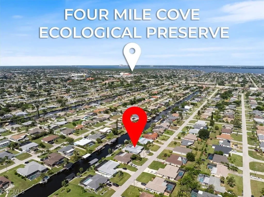 1121 SE 29th Terrace Cape Coral FL 33904