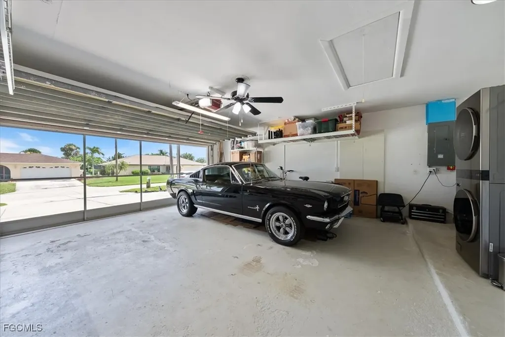 1121 SE 29th Terrace Cape Coral FL 33904