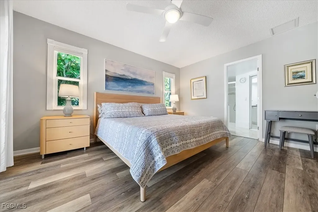 1121 SE 29th Terrace Cape Coral FL 33904