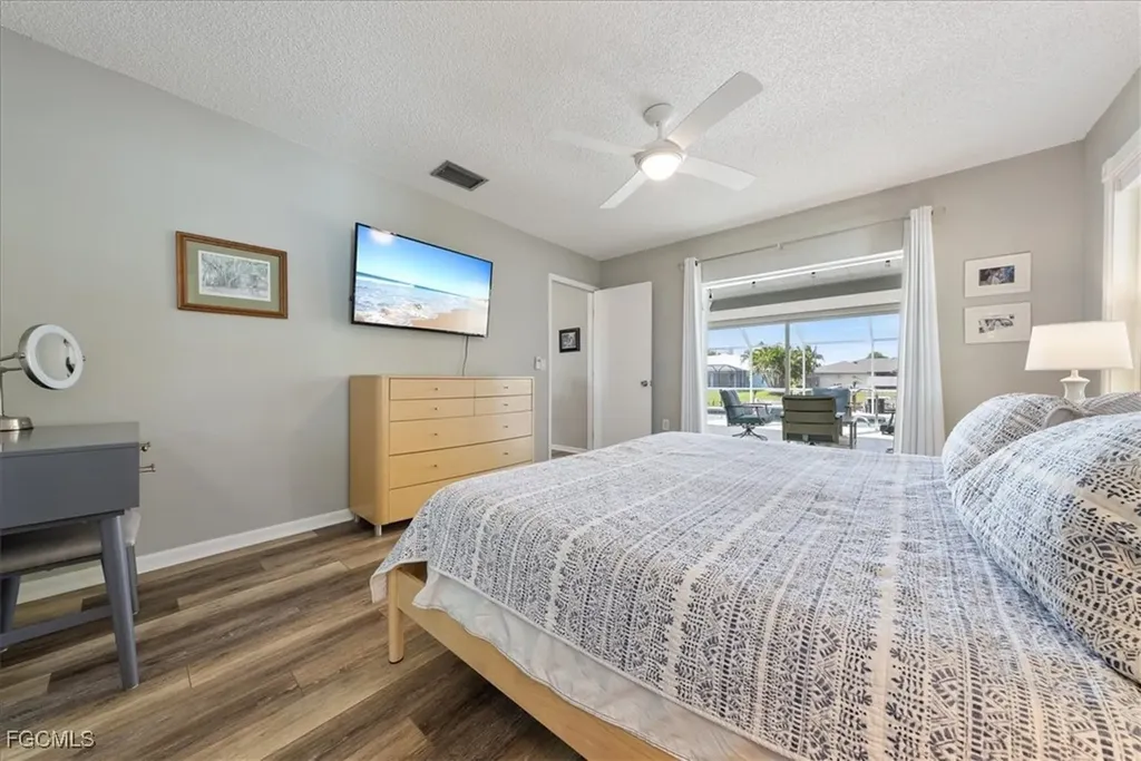 1121 SE 29th Terrace Cape Coral FL 33904