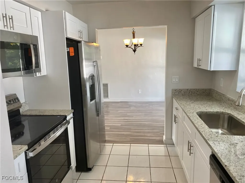 235 Maine Avenue Fort Myers FL 33905