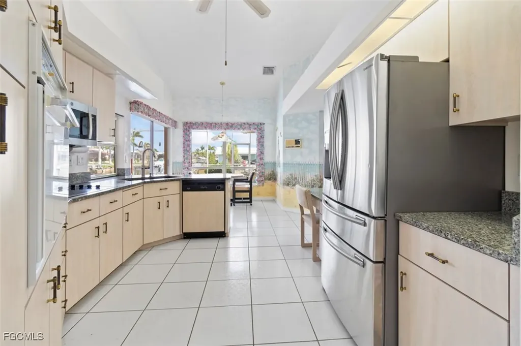 2029 SE 27th Terrace Cape Coral FL 33904