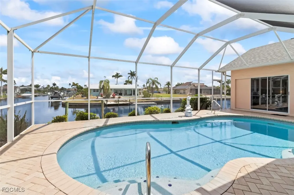 2029 SE 27th Terrace Cape Coral FL 33904